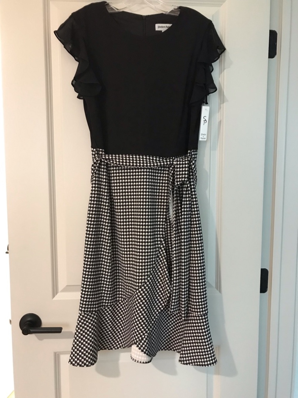 Sleeveless Black & White Plaid  Dress - Picture 3 of 5